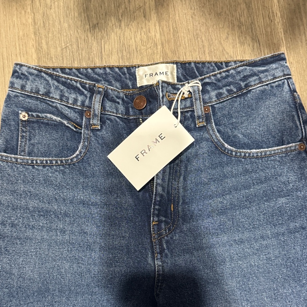 NWT Frame Denim Women's LONG BARREL